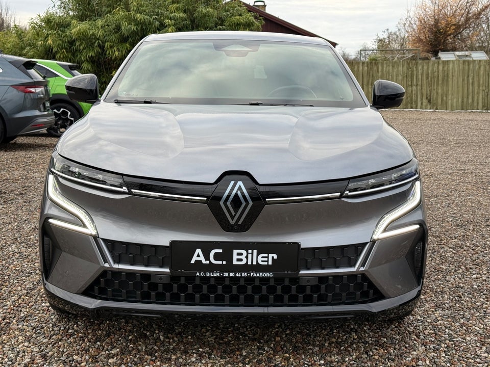 Renault Megane E-Tech 60 Techno 5d