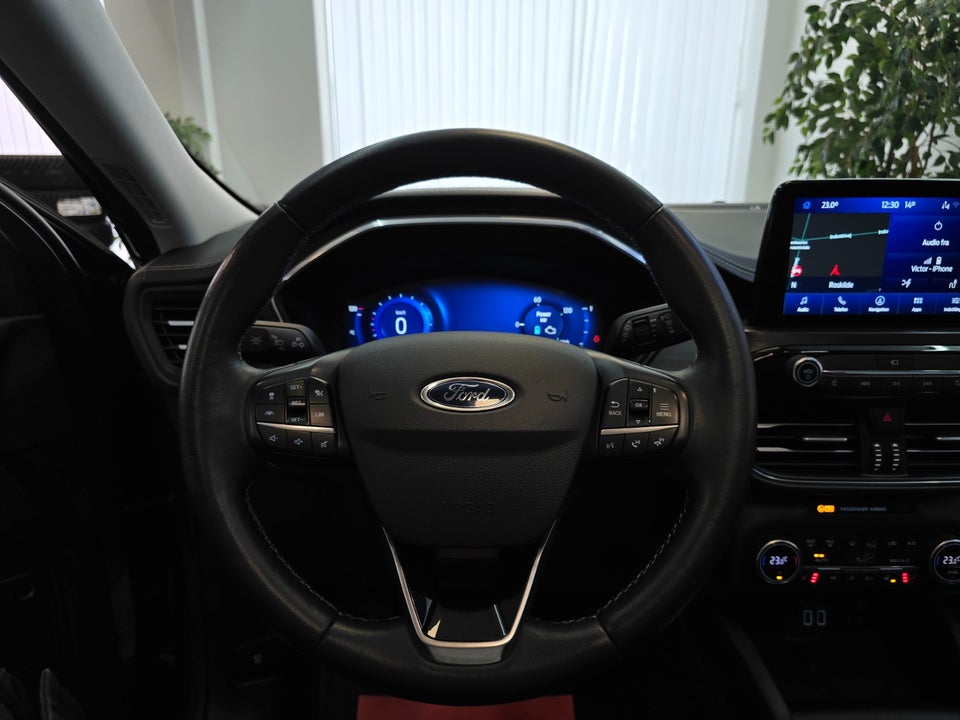 Ford Kuga 2,5 HEV Vignale CVT 5d