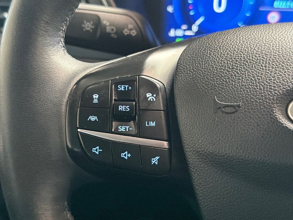 Ford Kuga 2,5 PHEV Titanium X CVT 5d