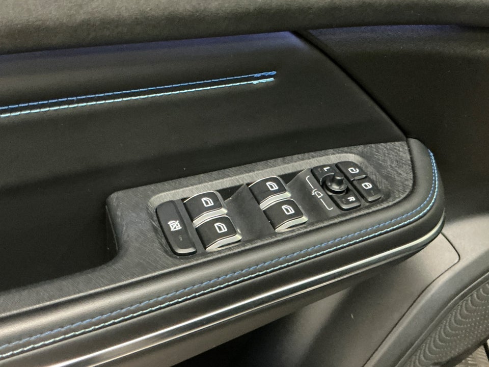 Lynk & Co 01 1,5 PHEV 5d