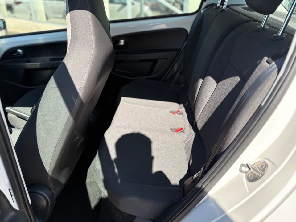 VW Up! 1,0 MPi 60 Move Up! 5d