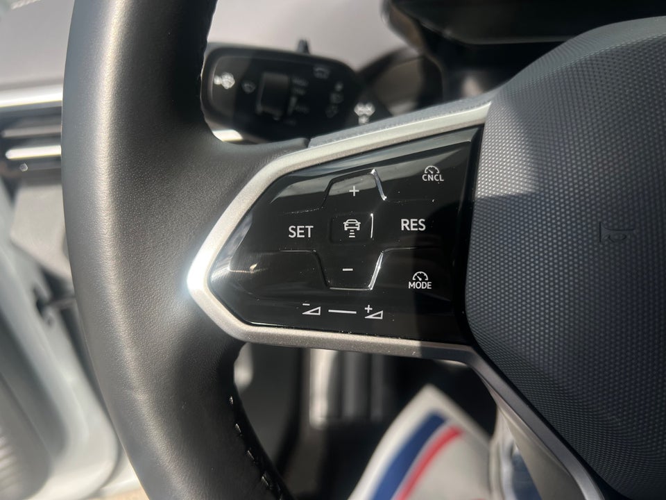 VW ID.4 77 Move+ 5d