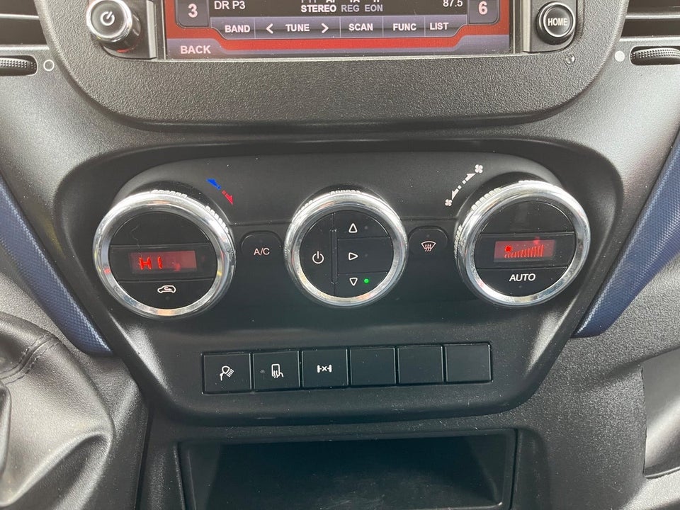 Iveco Daily 3,0 35C18 12m³ Van AG8