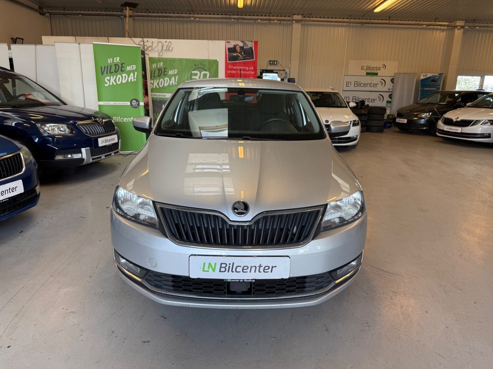 Skoda Rapid 1,0 TSi 110 ICE 5d