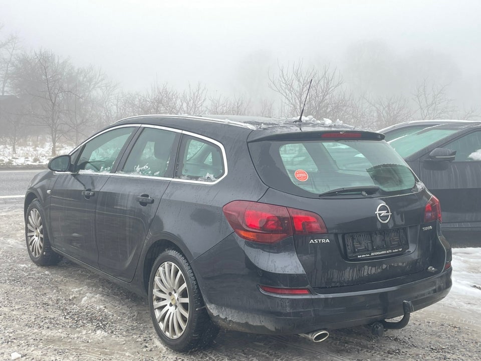 Opel Astra 1,4 T 140 Sport Sports Tourer 5d