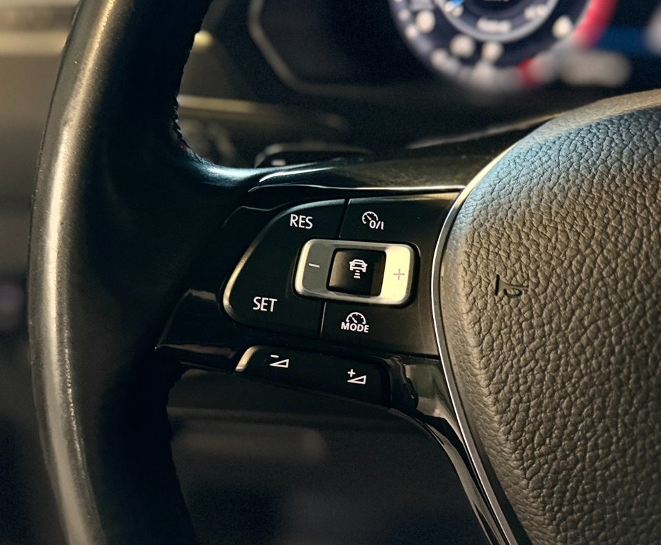 VW Tiguan 2,0 TDi 150 Highline DSG 5d