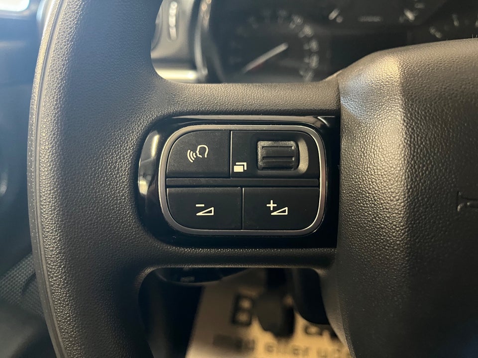 Citroën C3 1,2 PureTech 83 Feel Sport 5d