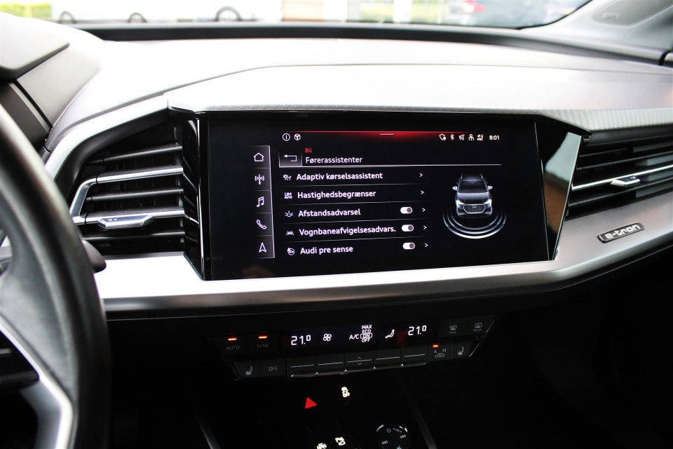 Audi Q4 e-tron 40 S-line 5d