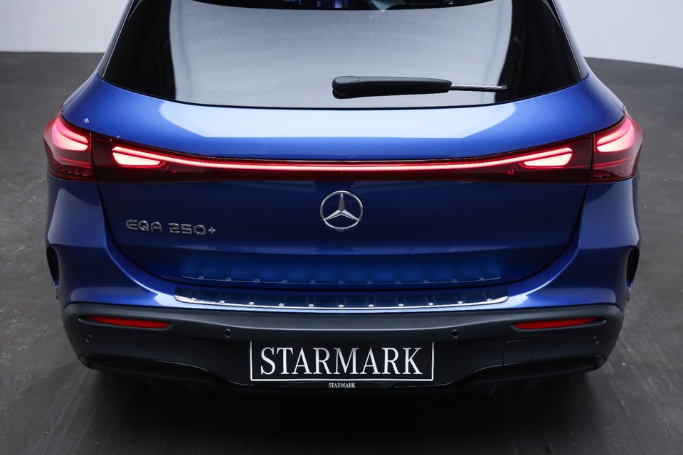 Mercedes EQA250+ AMG Advance 5d