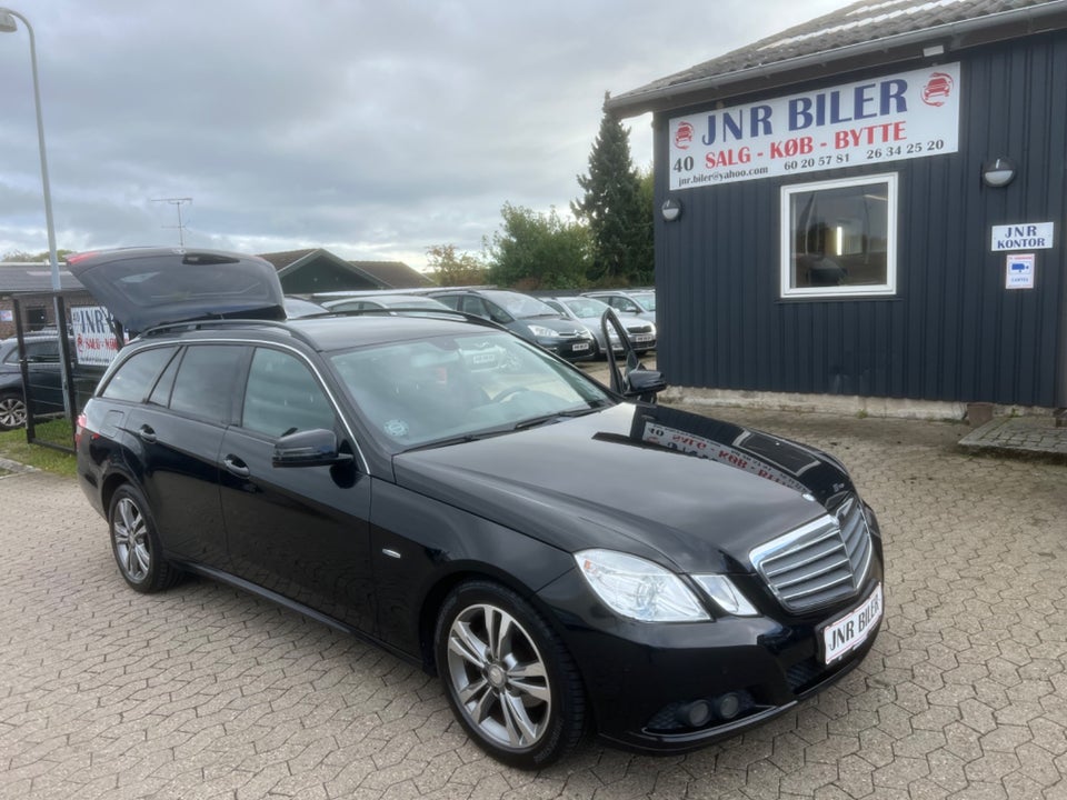 Mercedes E200 2,2 CDi stc. aut. BE 5d