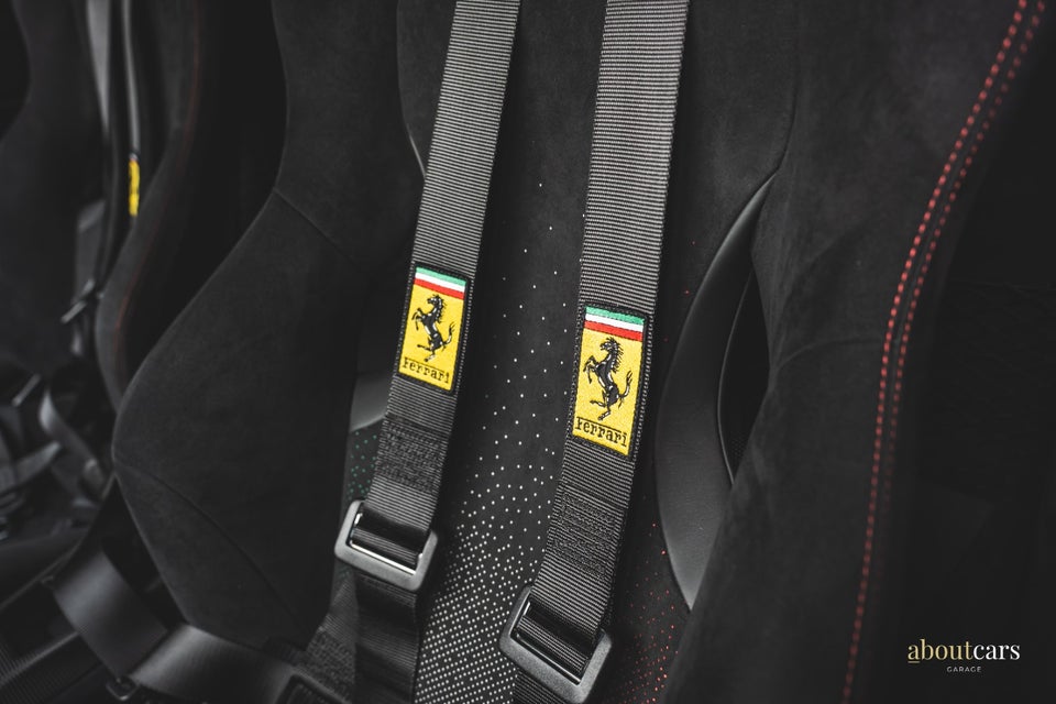 Ferrari 488 Pista Piloti 3,9 DCT 2d