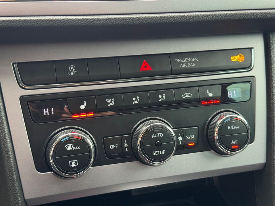 Seat Leon 2,0 TDi 150 Xcellence ST DSG 5d