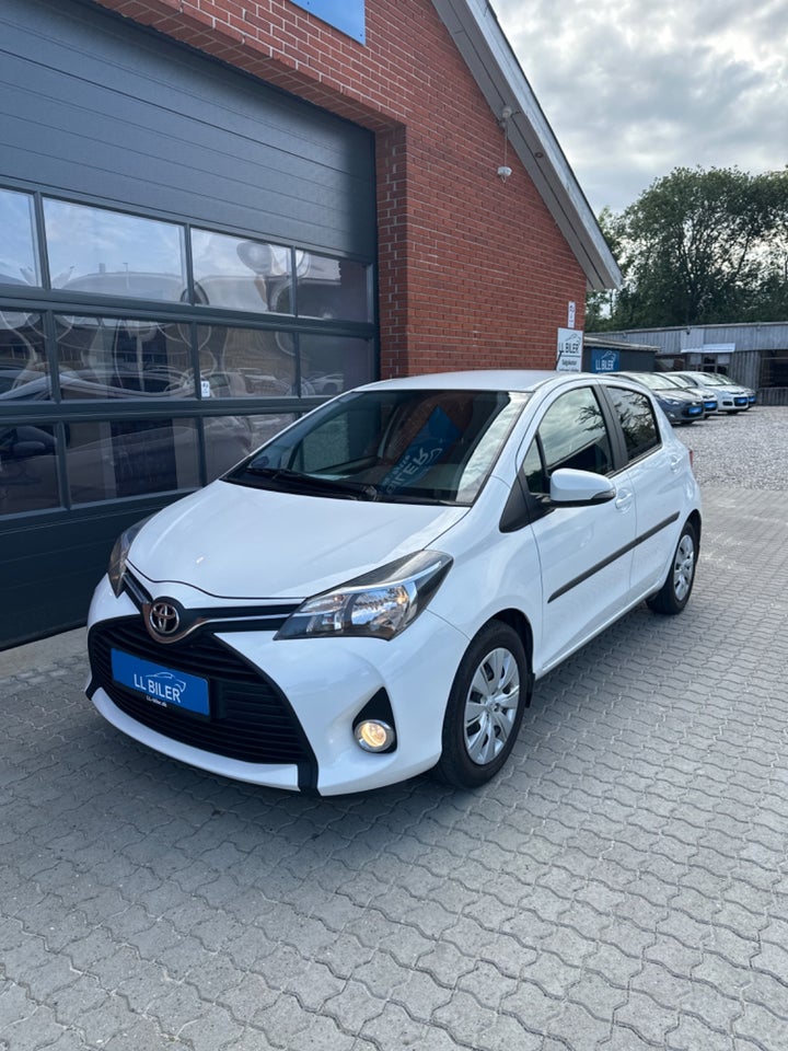 Toyota Yaris 1,0 VVT-i T2 Komfort 5d