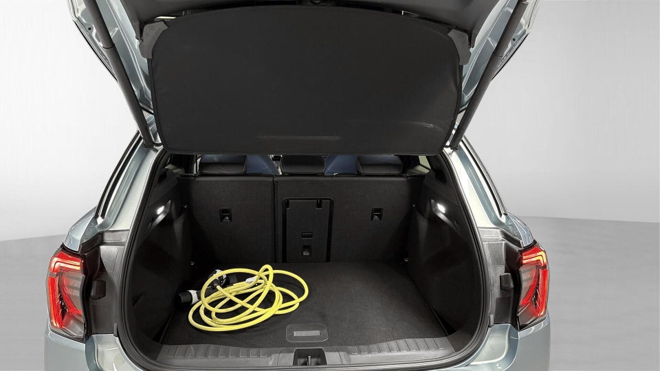 Ford Explorer 77 Premium Extended Range 5d