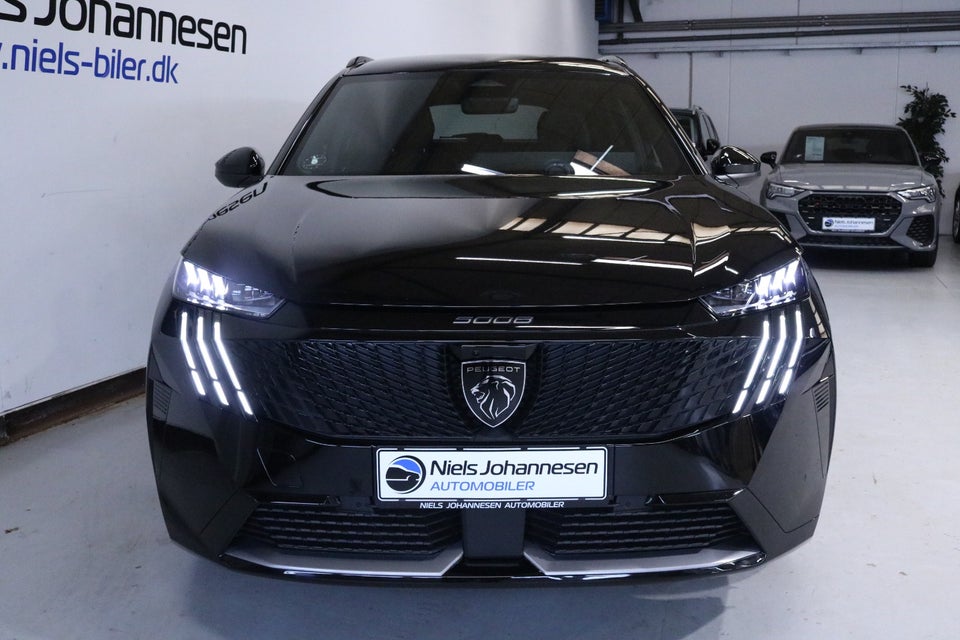 Peugeot e-5008 77 GT Pack 7prs 5d