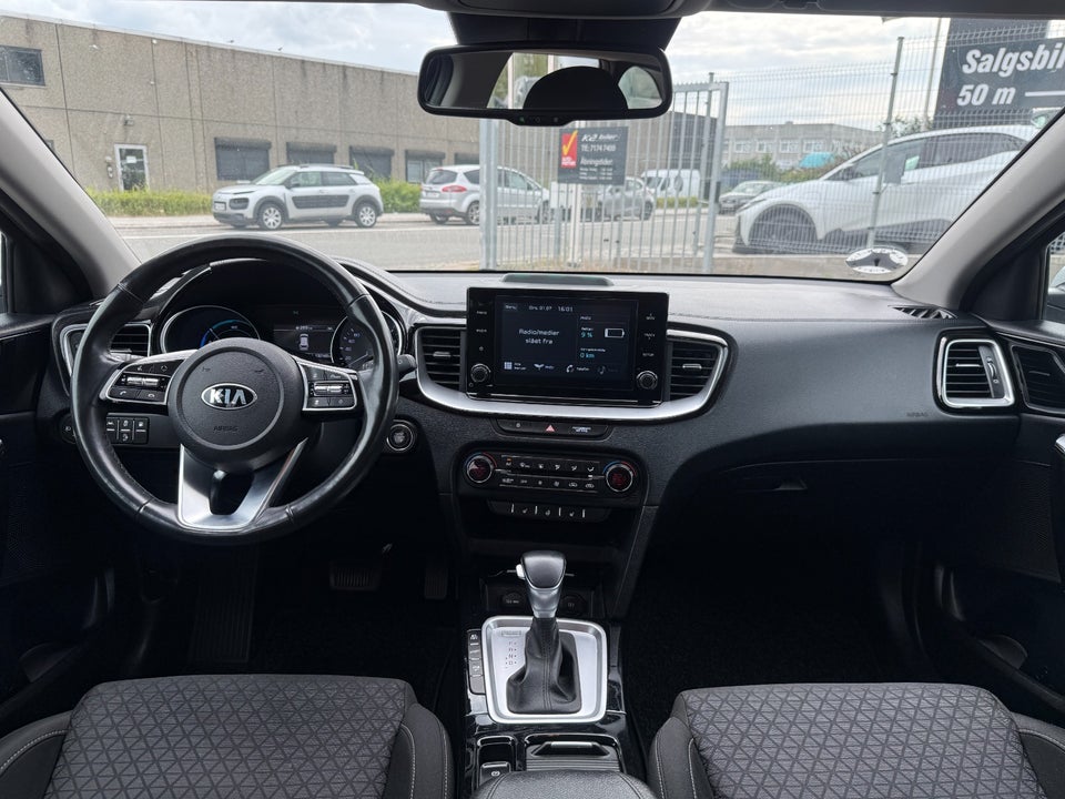 Kia Ceed 1,6 PHEV Prestige SW DCT 5d