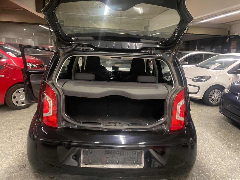 VW Up! 1,0 75 Move Up! ASG 5d