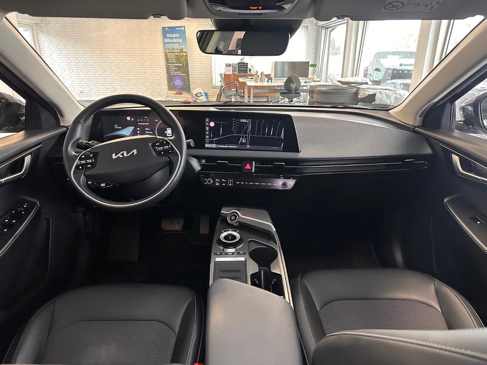 Kia EV6 77 Long Range Active Business 5d