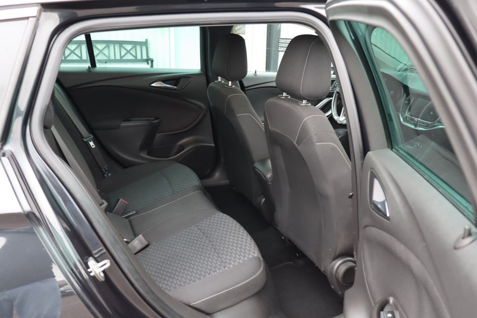 Opel Astra 1,0 T 105 Enjoy Sports Tourer 5d