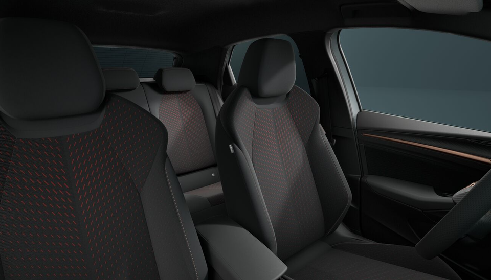 Cupra Raval 52 Endurance 5d