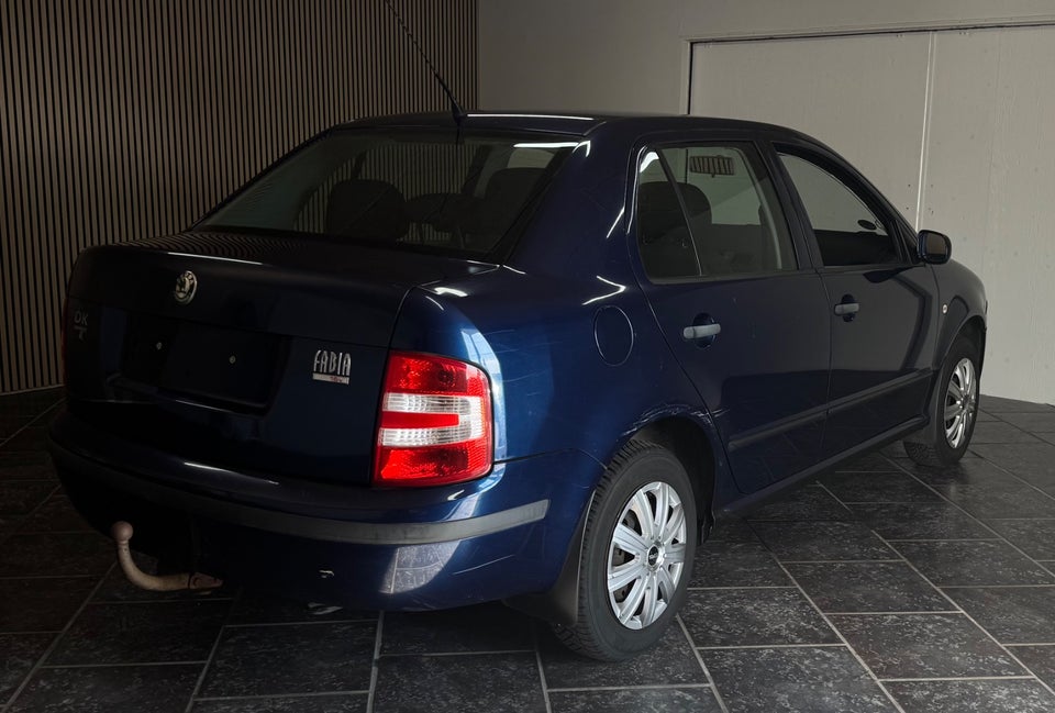 Skoda Fabia 1,2 12V Ambiente 4d