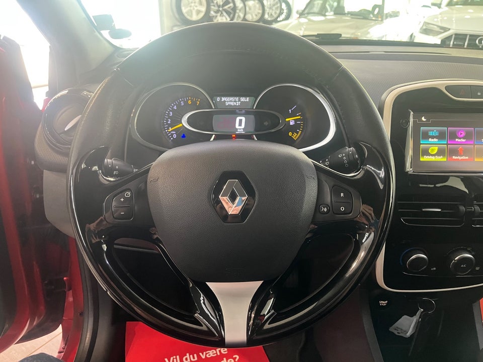 Renault Clio IV 0,9 TCe 90 Expression Sport Tourer 5d