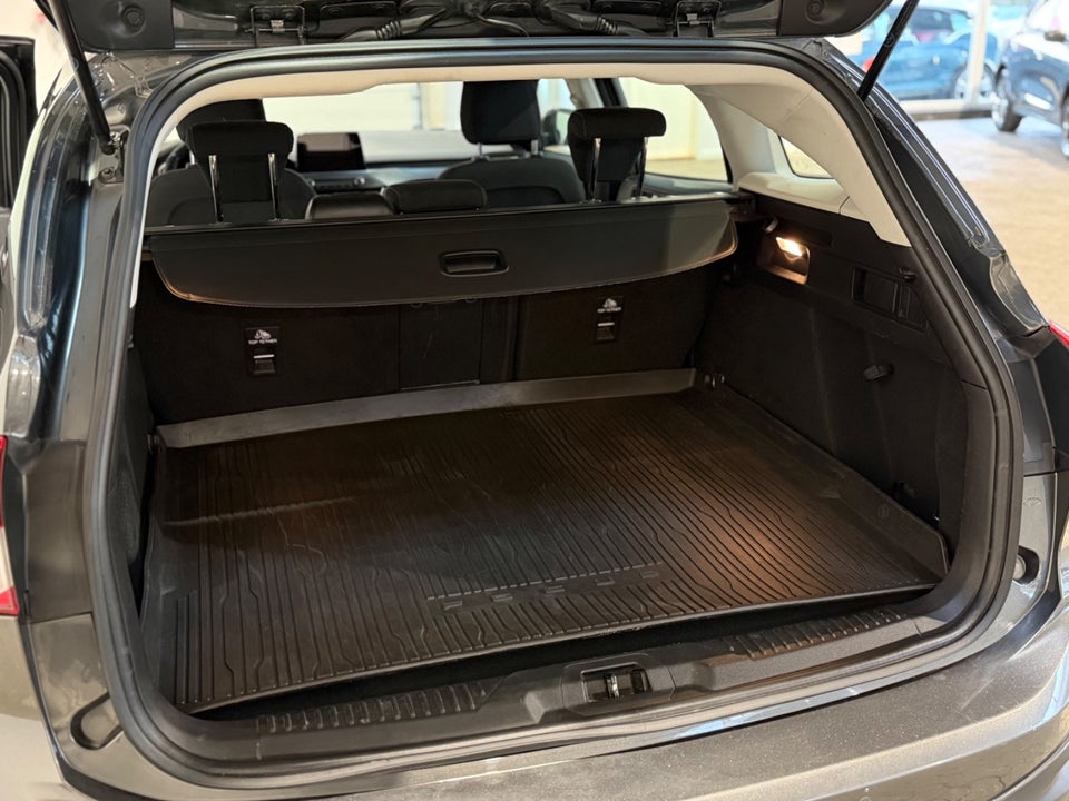 Ford Focus 1,5 EcoBoost Active stc. 5d