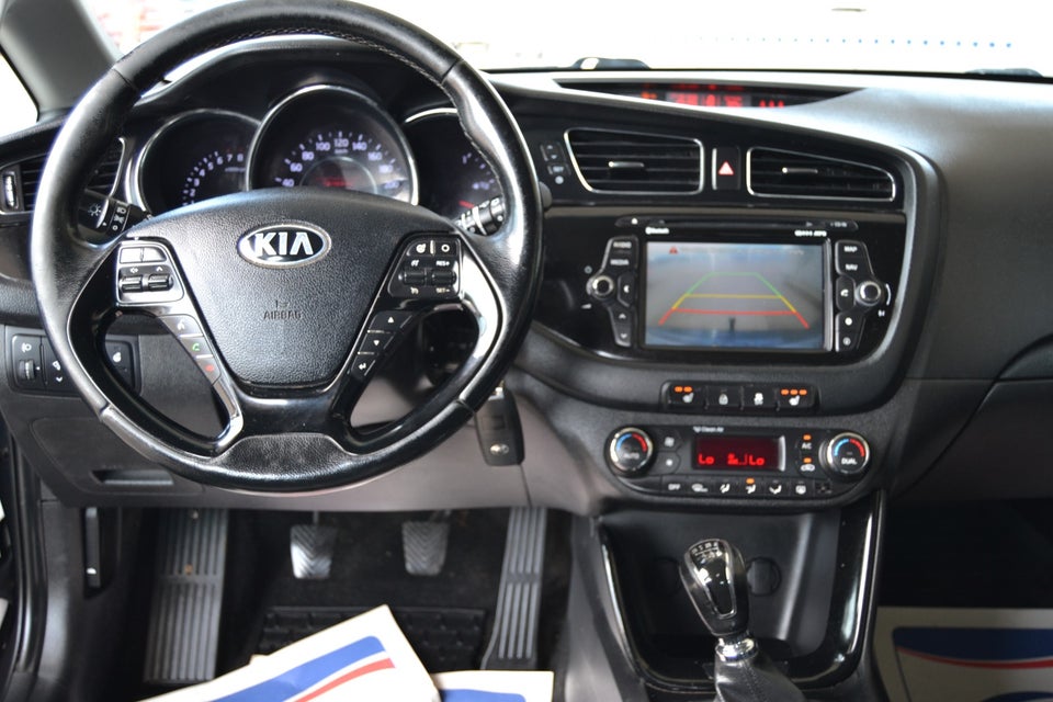 Kia Ceed 1,4 CVVT Family SW 5d