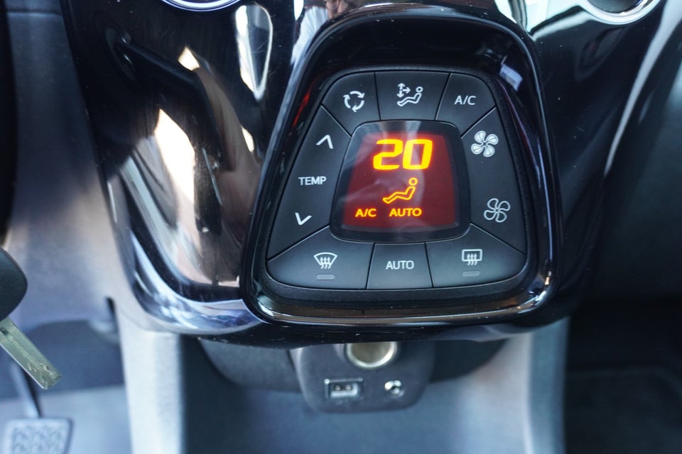 Citroën C1 1,0 VTi Triumph 5d
