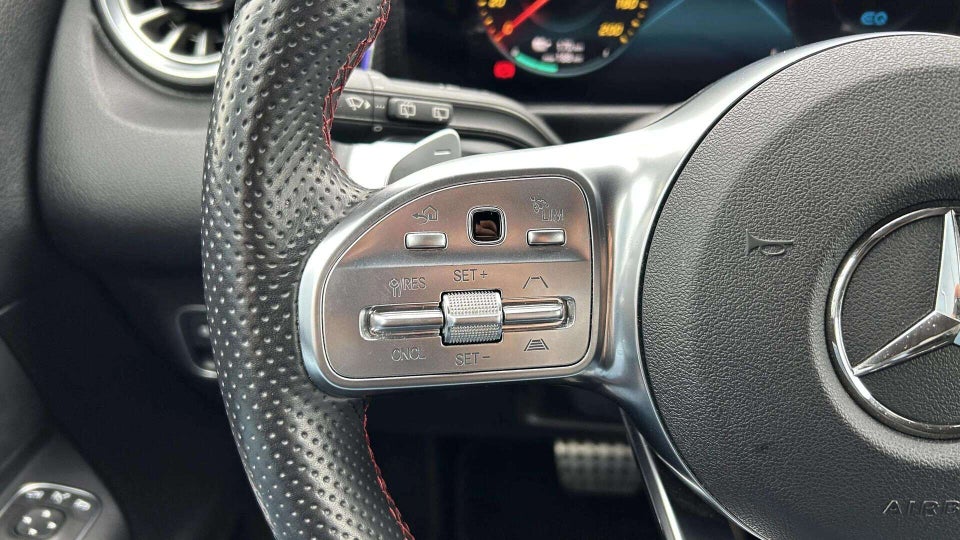 Mercedes EQB350 AMG Line Premium 4Matic 5d
