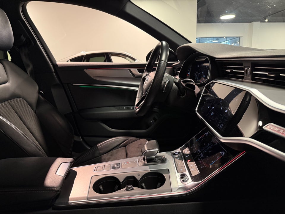 Audi A6 55 TFSi e S-line quattro S-tr. 4d