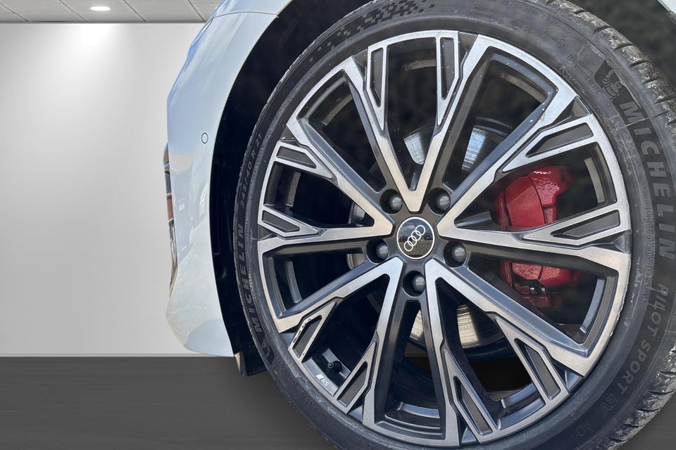 Audi A6 e-tron S-line pro Avant 5d