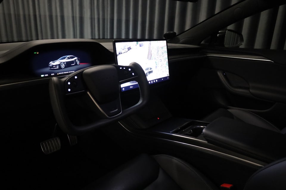 Tesla Model S Plaid AWD 5d