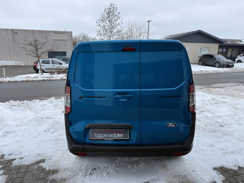 Ford E-Transit Courier 43 Limited
