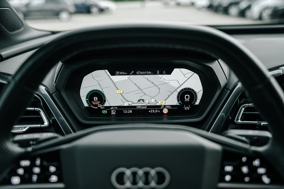 Audi Q4 e-tron 40 S-line Sportback 5d