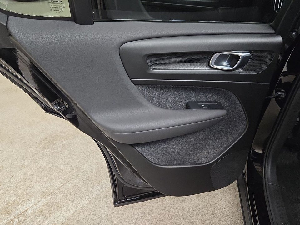 Volvo C40 P6 ReCharge Core 5d