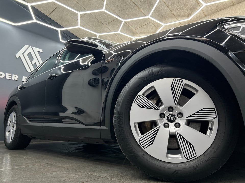 Audi e-tron 50 quattro 5d
