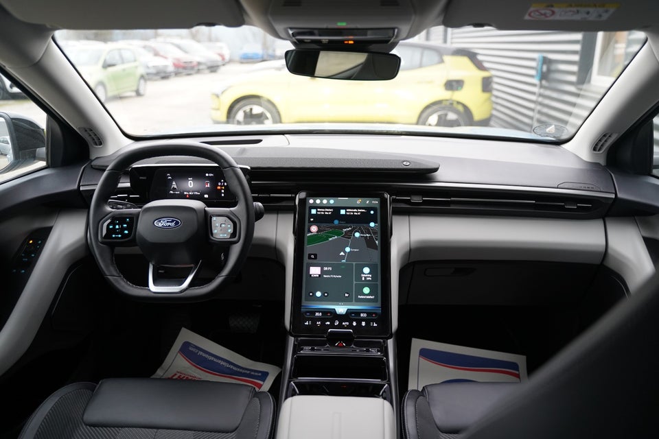 Ford Explorer 77 Select Extended Range 5d