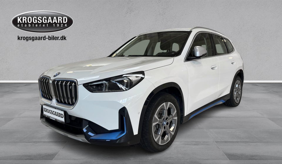 BMW iX1 xDrive30 X-Line 5d