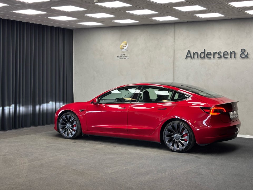 Tesla Model 3 Performance AWD 4d