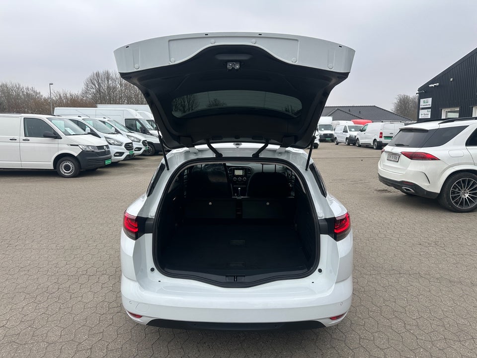 Renault Megane IV 1,5 dCi 115 Zen Sport Tourer EDC Van 5d