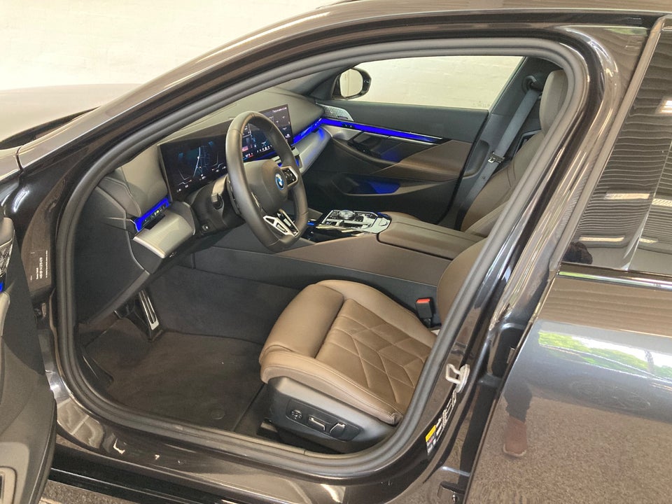 BMW i5 eDrive40 Touring M-Sport 5d