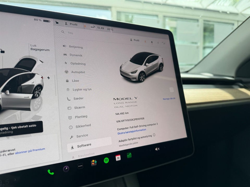 Tesla Model Y Long Range AWD 5d