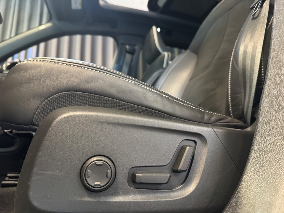 Volvo XC40 P8 ReCharge Twin Ultimate 5d