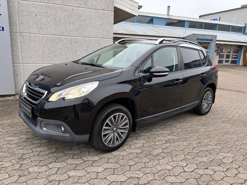 Peugeot 2008 1,2 VTi 82 Active Sky 5d