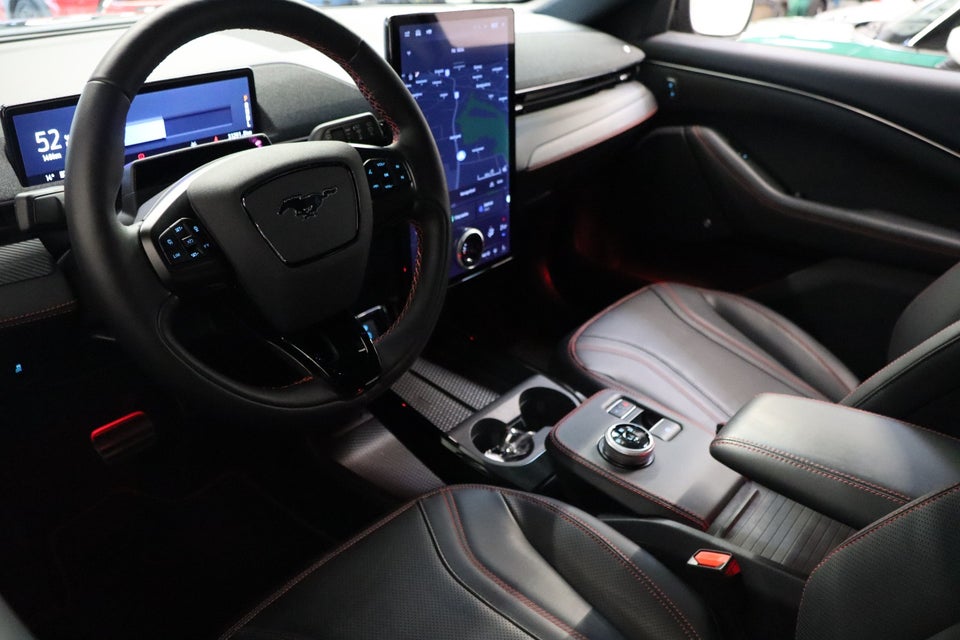 Ford Mustang Mach-E 75 Standard Range AWD 5d