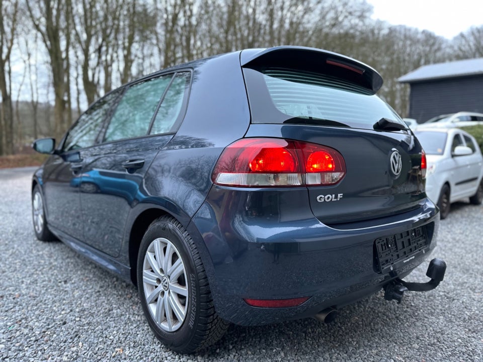 VW Golf VI 1,6 TDi 105 BlueMotion 5d