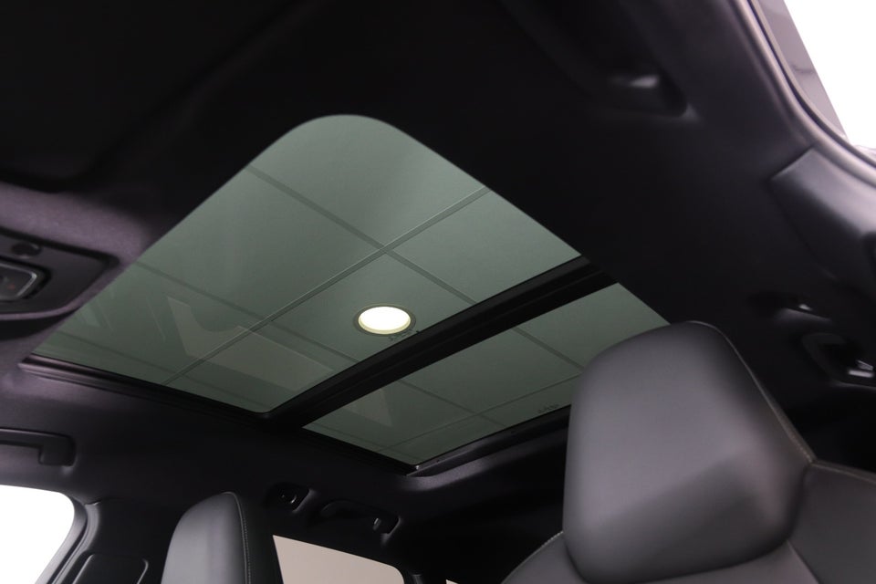 Audi e-tron 55 S-line quattro 5d