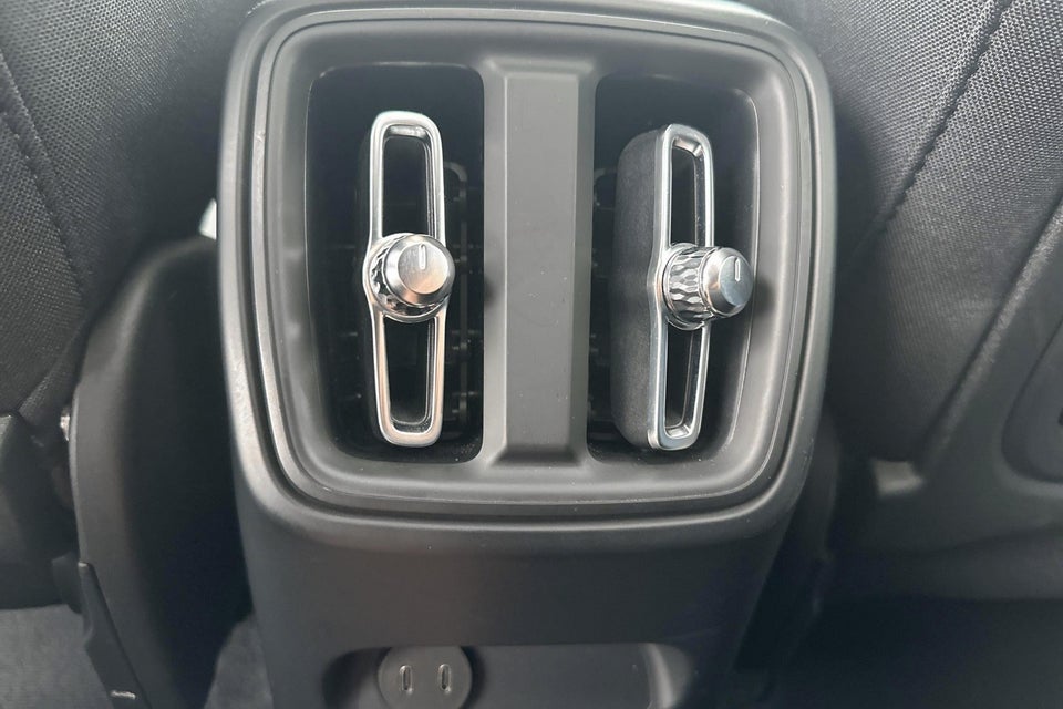 Volvo C40 P6 ReCharge Core 5d