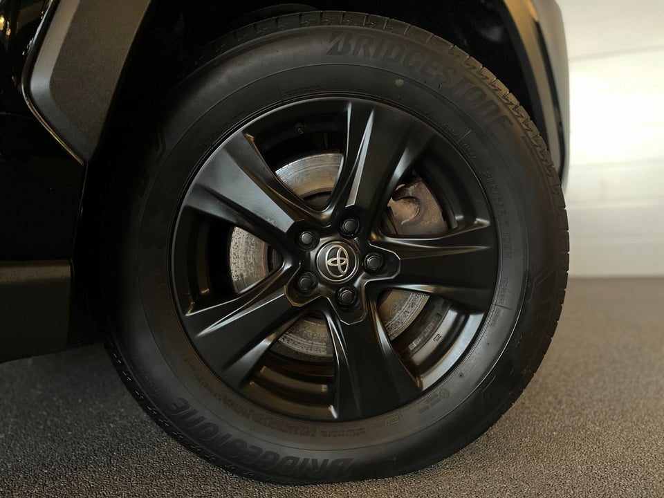 Toyota RAV4 2,5 Hybrid H3 Style MDS 5d